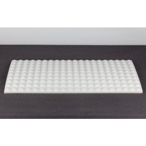 Pyramidenschaumstoff aus Basotect® 100x50x3cm weiss